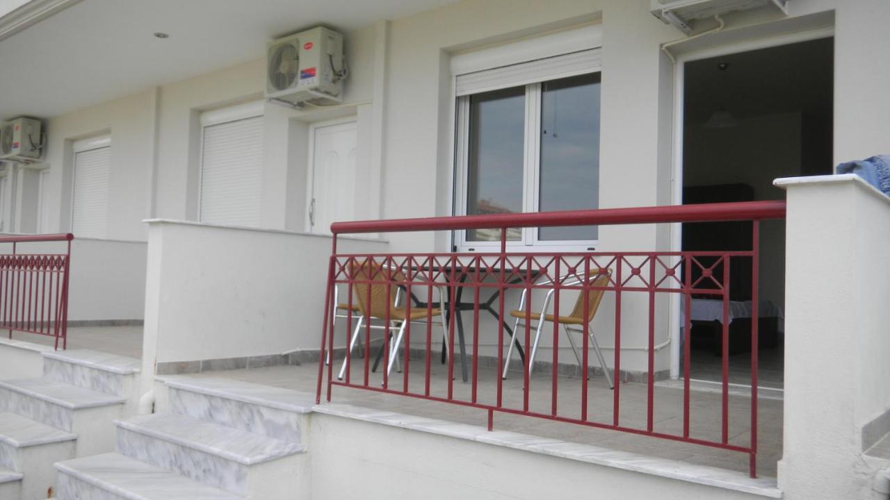 Christos Rooms Stavros  Exterior photo